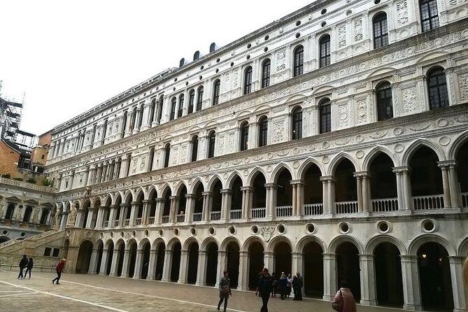 Accessible Venice Tour With Wheelchair Including Doge Palace & St Mark Basilica - Doge’s Palace with lift access and Tintoretto context