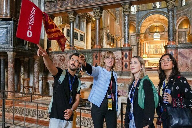 Best Of Venice: Saint Mark's Basilica, Doges Palace with Guide and Gondola Ride - Stop 1: St. Mark’s Basilica and how the tour helps you see past the crowds