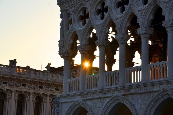 Doge's Palace Skip the Line Guided Tour in Venice - Group size, walking pace, and what to wear