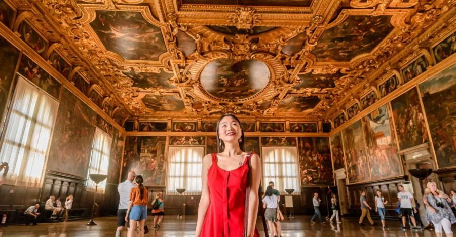 Doge's Palace & St. Mark's Basilica with Terrace Access Tour - The Bridge of Sighs and New Prisons: why it matters and what you’ll hear