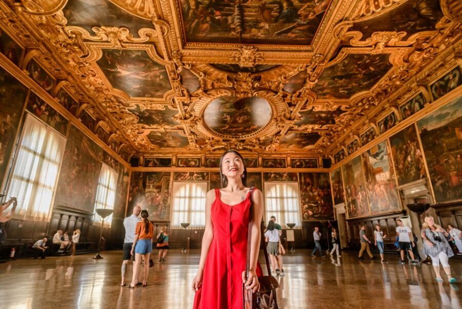 Doge's Palace & St. Mark's Basilica with Terrace Access Tour - Guide energy and pacing: what to expect from the locals
