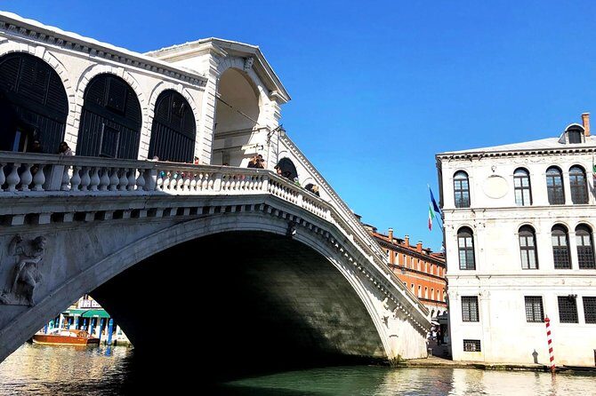 Guided Walking Tour of Venice, St Mark's Basilica & Doge's Palace - FAQ