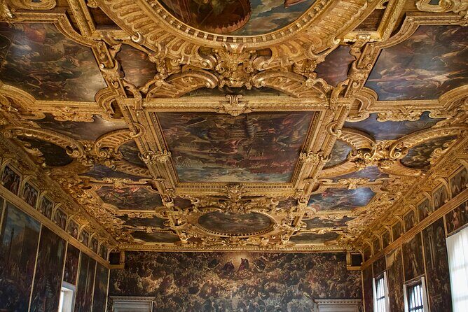 Private Venice Family Tour with Saint Mark’s & Doge’s Palace - Practical matters before you go: ID, dress code, and Venice access fee