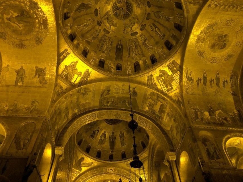 Saint Mark's and Doge's Palace: VIP After Hours Tour - Who should book this VIP evening route