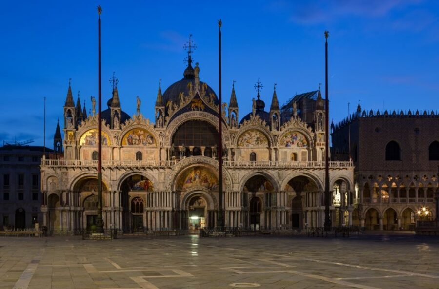 Saint Mark's and Doge's Palace: VIP After Hours Tour - Doge’s Palace after hours: facade colors and the palace mood