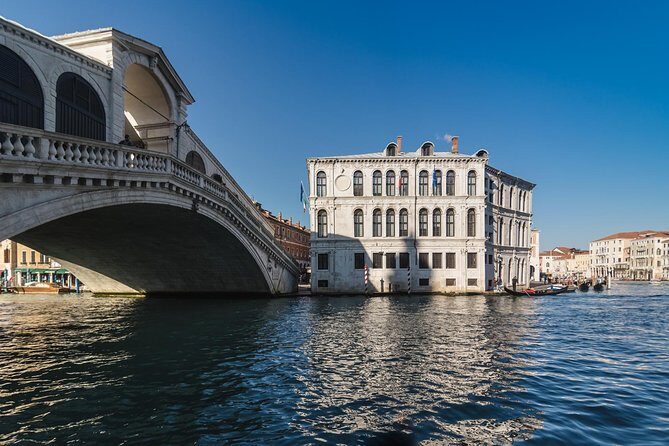 San Marco Pass: Basilica, Doge Pal. & Bell Tower Priority Tickets - Stop 2: St. Mark’s Basilica with entry rules you must follow