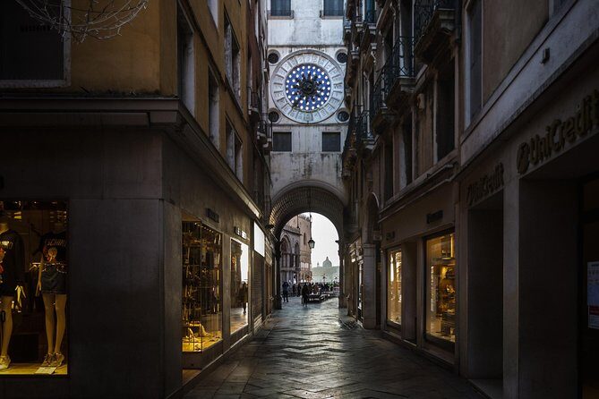 San Marco Pass: Basilica, Doge Pal. & Bell Tower Priority Tickets - Stop 3: Campanile di San Marco and making time for heights