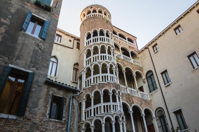 San Marco Pass: Basilica, Doge Pal. & Bell Tower Priority Tickets - Stop 4: Correr Museum and the Venice that explains what you just saw