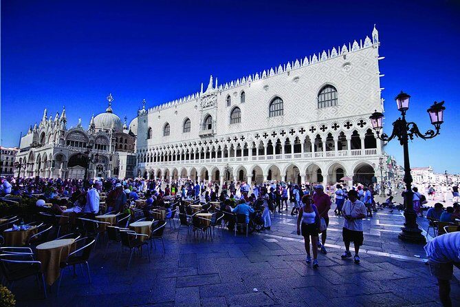 Skip the Line: Doge's Palace Guided Tour in Venice - What you’re really buying: a fast, guided hit of Palazzo Ducale