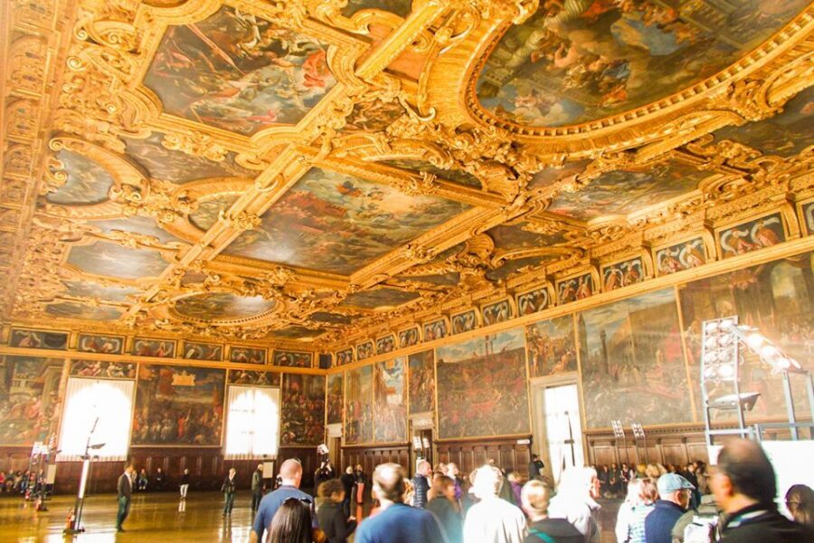 Skip-the-Line Guided Tour of Doge's Palace - Pace, shared groups, and the ending time issue