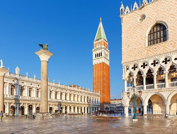 St. Mark's Basilica & Doge Palace + Murano, Burano Guided Tour - St. Mark’s Square on a Guided Loop: How the Tour Gets You Oriented