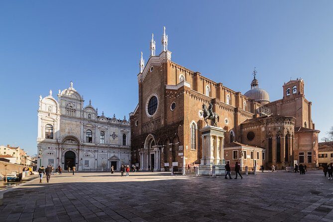 St. Mark's Basilica & Doge Palace + Murano, Burano Guided Tour - St. Mark’s Basilica Dress Code and Ticket Expectations