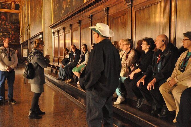 Venice 3,5 hrs tour: Doge's Palace, St Mark's and Hidden Gems - Walking, breaks, and how to avoid feeling rushed