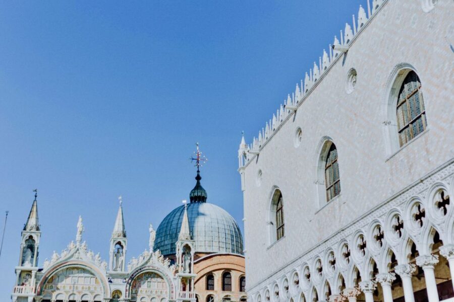 Venice: 4-Hour City Tour with Doge's Palace & Basilica Visit - A Four-Hour Loop Through St Mark’s Square and Castello