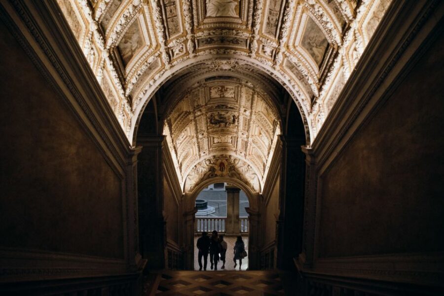 Venice: After-Hours St. Mark’s & Doge's Palace VIP Tour - Dress Code, Clothing, and What to Bring for Basilica Entry