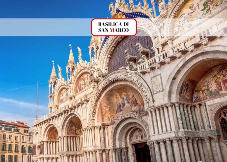 Venice: Basilica, Doge's Palace, Gondola and Lagoon Islands - Gondola ride on San Marco Basin: photos, shared boats, and weight-based seating