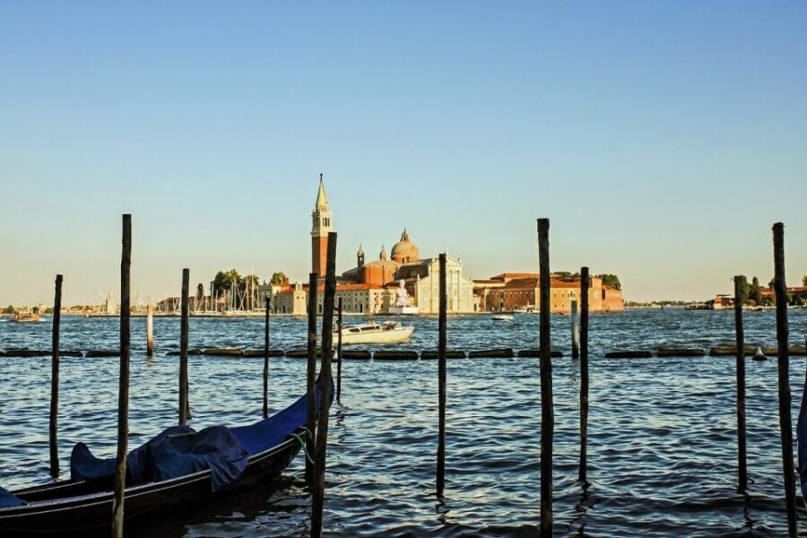 Venice: Doge's Palace and Basilica Skip-the-Line Guided Tour - Why Doge’s Palace and St Mark’s Basilica belong on one ticket
