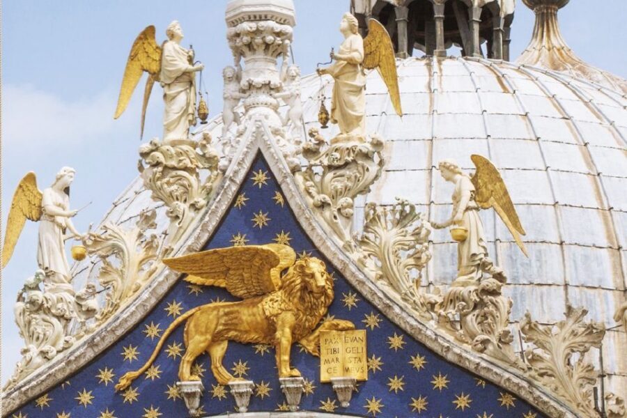 Venice: Doge's Palace and Basilica Tour with Gondola Ride - Skip the Lines, Then Walk Into Ducal Venice