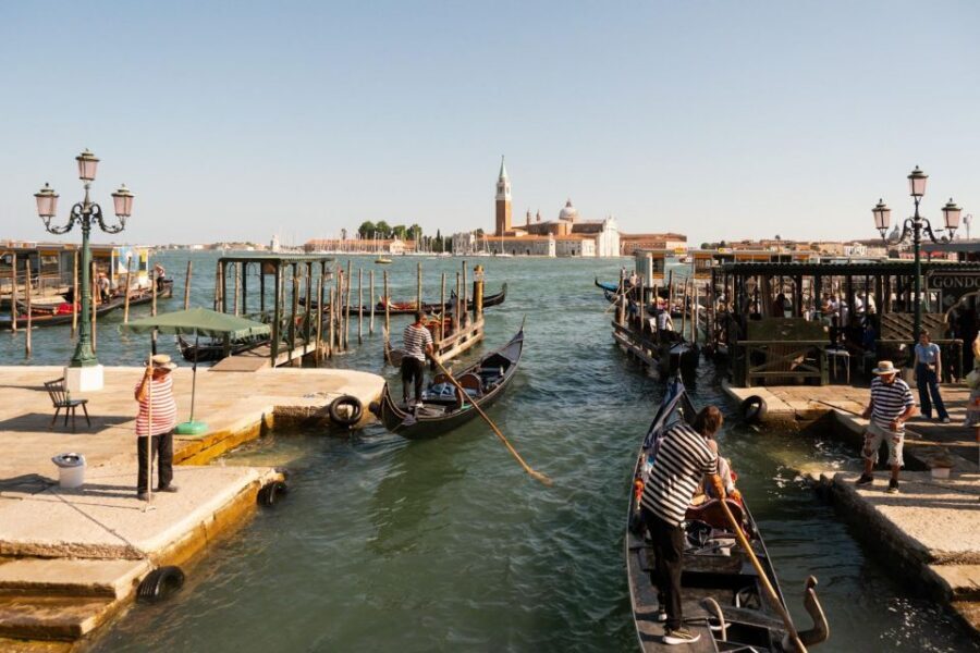 Venice: Doge's Palace and Basilica Tour with Gondola Ride - Should You Book This Tour?