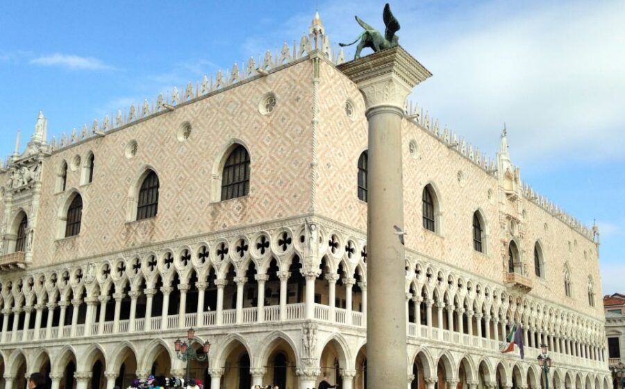Venice: Doge's Palace and St. Mark's Private Walking Tour - Venice’s two big “must-sees,” stitched into one smart route