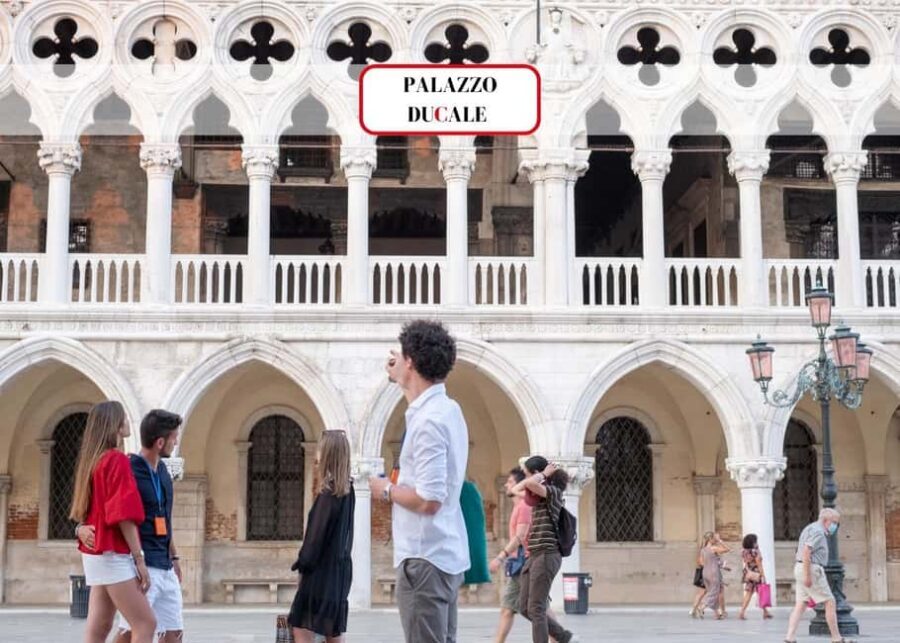 Venice: Doge's Palace, Bridge of Sighs & Prisons Guided Tour - Quick hits