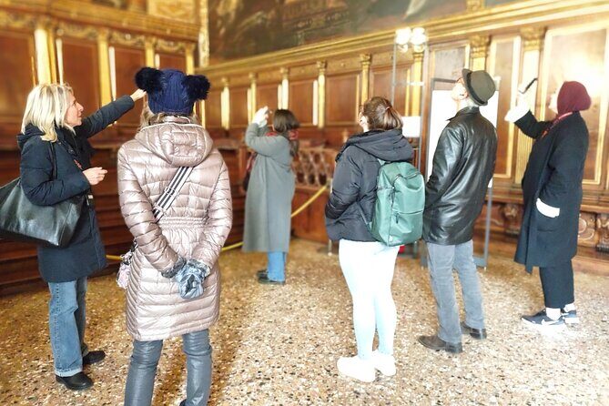 Venice: Doge's Palace Guided Tour With Tickets & Optional Gondola - Museo Correr after the guided portion: a ticket to keep your day going