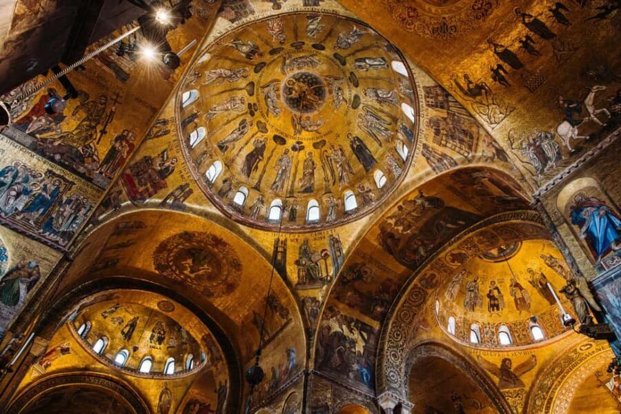 Venice: Doge's Palace & St Mark's Tour with Upgrade Option - Meeting Point Options and Getting Your Timing Right
