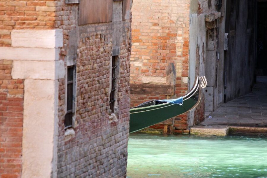Venice: Doge's Palace with St. Mark's Basilica & Gondolas - How This St. Mark’s Basilica + Doge’s Palace Combo Works