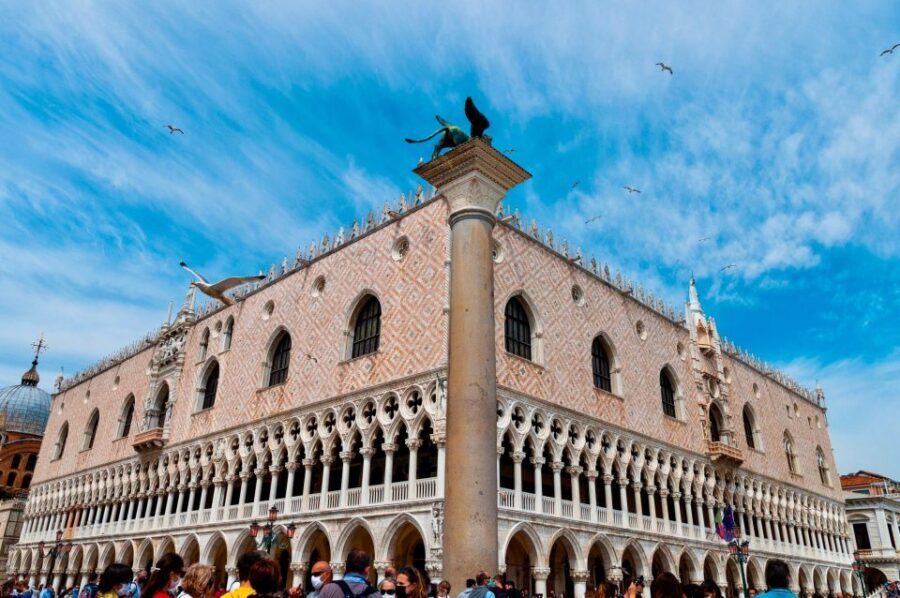 Venice: Gondola Ride and Skip the Line Doge's Palace Tour - Your 30-Minute Gondola Ride: Shared, Scenic, and Mostly Self-Paced
