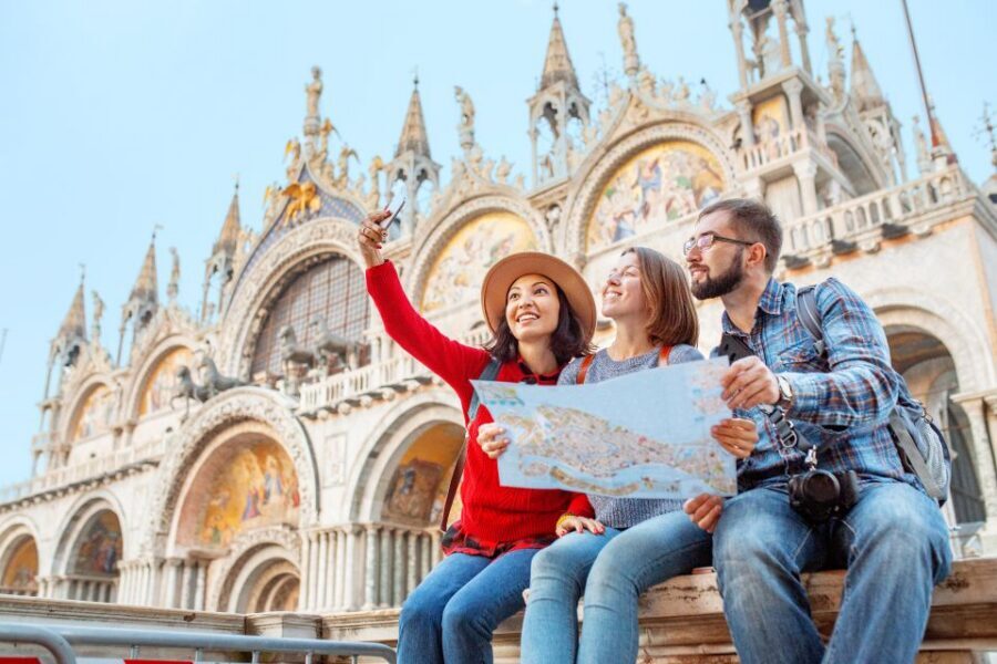 Venice: Skip-the-Line Doge’s Palace & Basilica Walking Tour - Where the tour starts: the TU.RI.VE. meeting point in Piazza San Marco