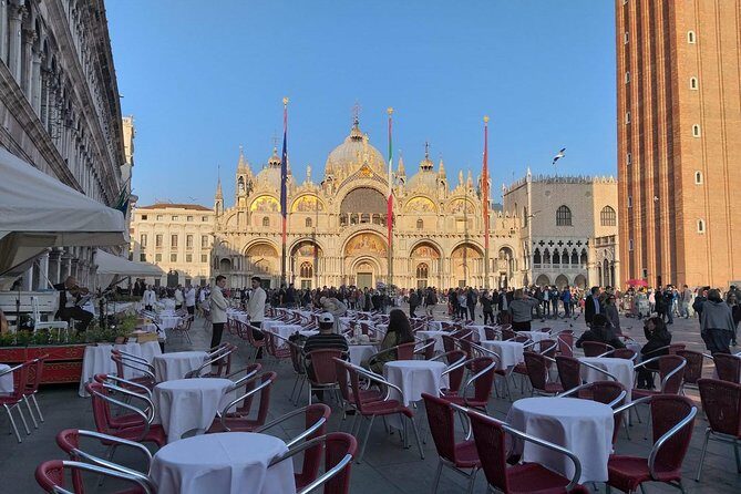Venice Skip the line of San Mark Basilica and Doge's Palace Tour - San Marco Basilica in 30 Minutes: Finding the Right Details Fast