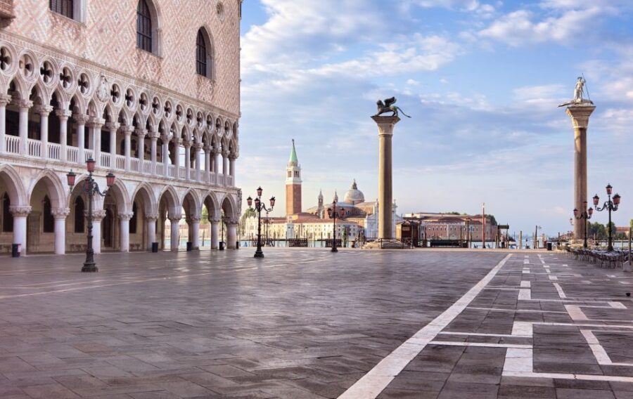 Venice: St Mark’s Basilica and Doge’s Palace Private Tour - St. Mark’s Basilica: how to see the gold without losing your mind