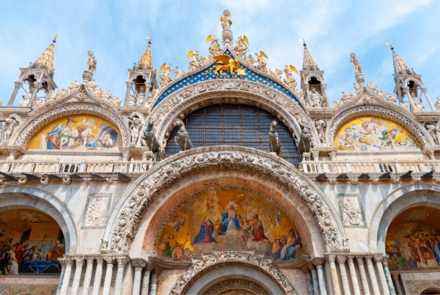 Venice: St Mark's Basilica, Doge's Palace, and Gondola Ride - Why This St Mark’s Day Trio Works So Well