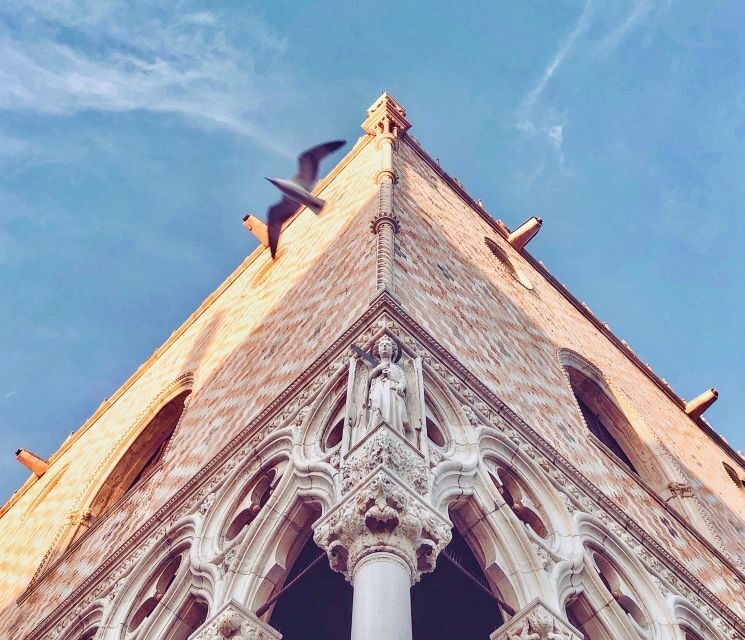 Venice: St Mark's Basilica, Doge's Palace, and Gondola Ride - Meeting in St Mark’s Square: Timing and Where You Start