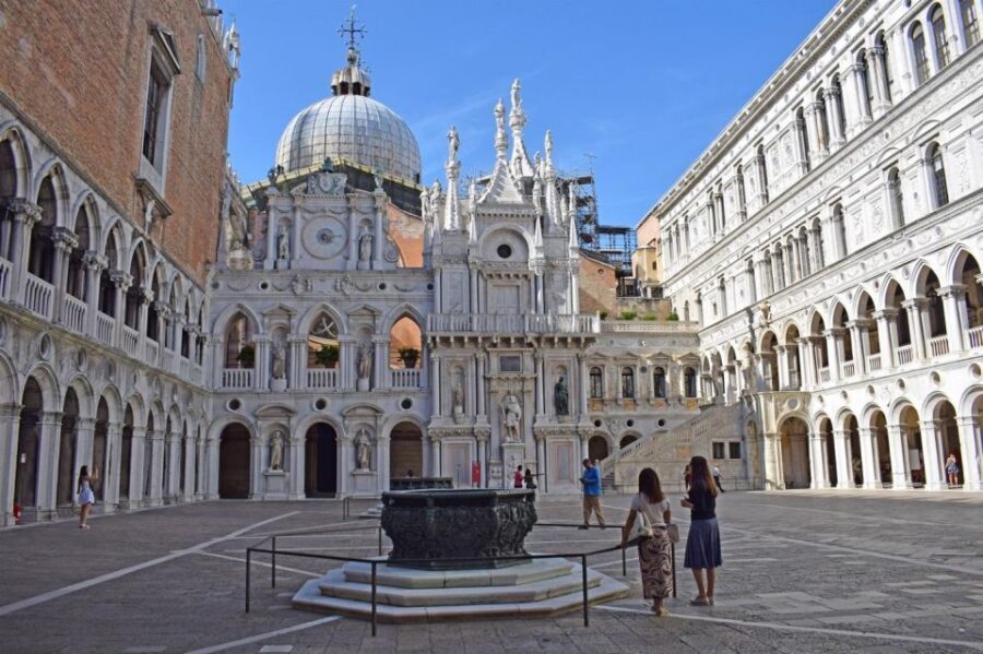 Venice: St. Mark's Basilica Tour with Doge's Palace Option - Pace, group size, and the headset detail that actually matters