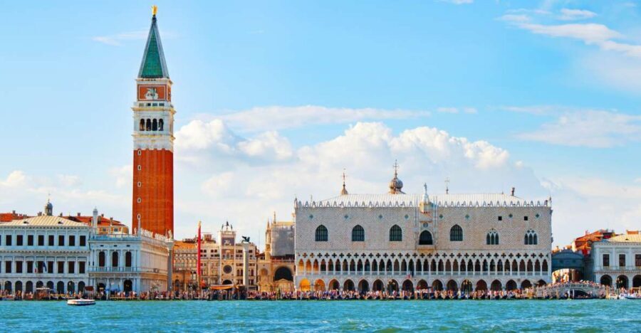 Venice: St. Mark's City Pass with Doge's Palace Entry - Doge’s Palace highlights: Gothic rooms and the Bridge of Sighs walk