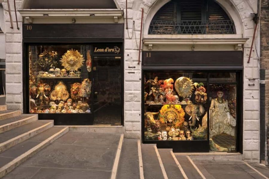 Venice: St. Mark's, Doges Palace, Rialto, and Gondola Tour - Rialto Bridge and the Rialto district without the chaos
