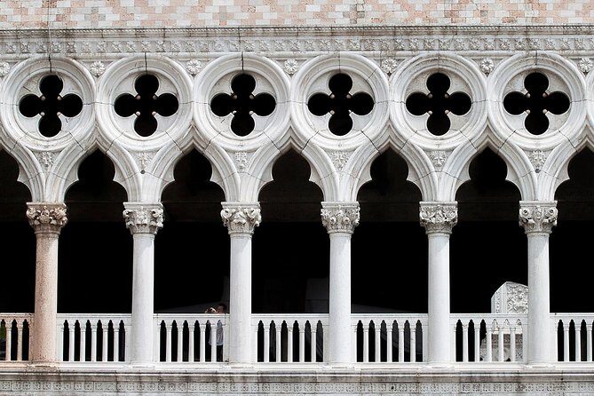 Venice Walking Tour plus Skip the Lines Doge's Palace and St Mark's Basilica Tours - Who Should Book This Tour (and Who Might Reconsider)