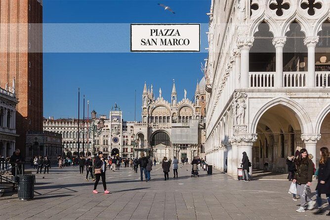 Venice: Winter Pass Top Attractions & City Walking Tour - Prigioni Nuove: Prison Walls, Bridge-of-Sighs Connections, and Easy Comprehension