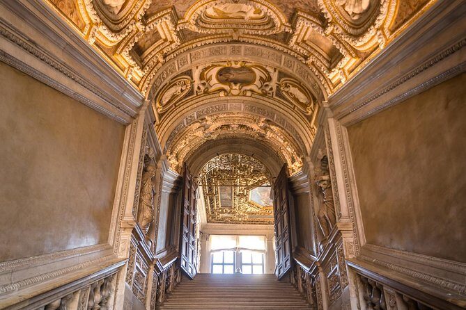 Venice's Best: Basilica, Doge's Palace, Gondola & History Gallery - Who This Tour Suits Best (and Who Might Prefer Something Else)